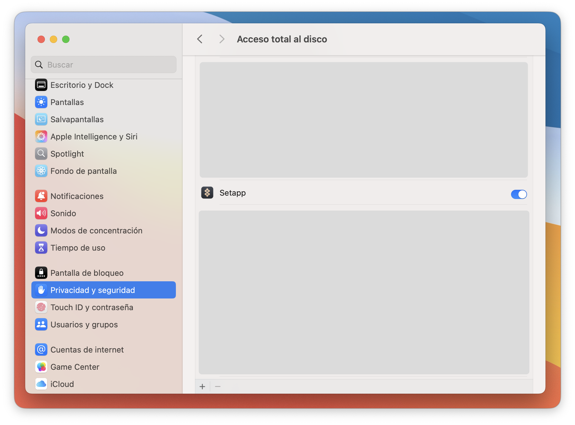 La captura muestra la sección Privacidad y seguridad seleccionada en la configuración del sistema de macOS, con el apartado Acceso total al disco abierto. En la lista aparece Setapp con el interruptor activado en color azul.