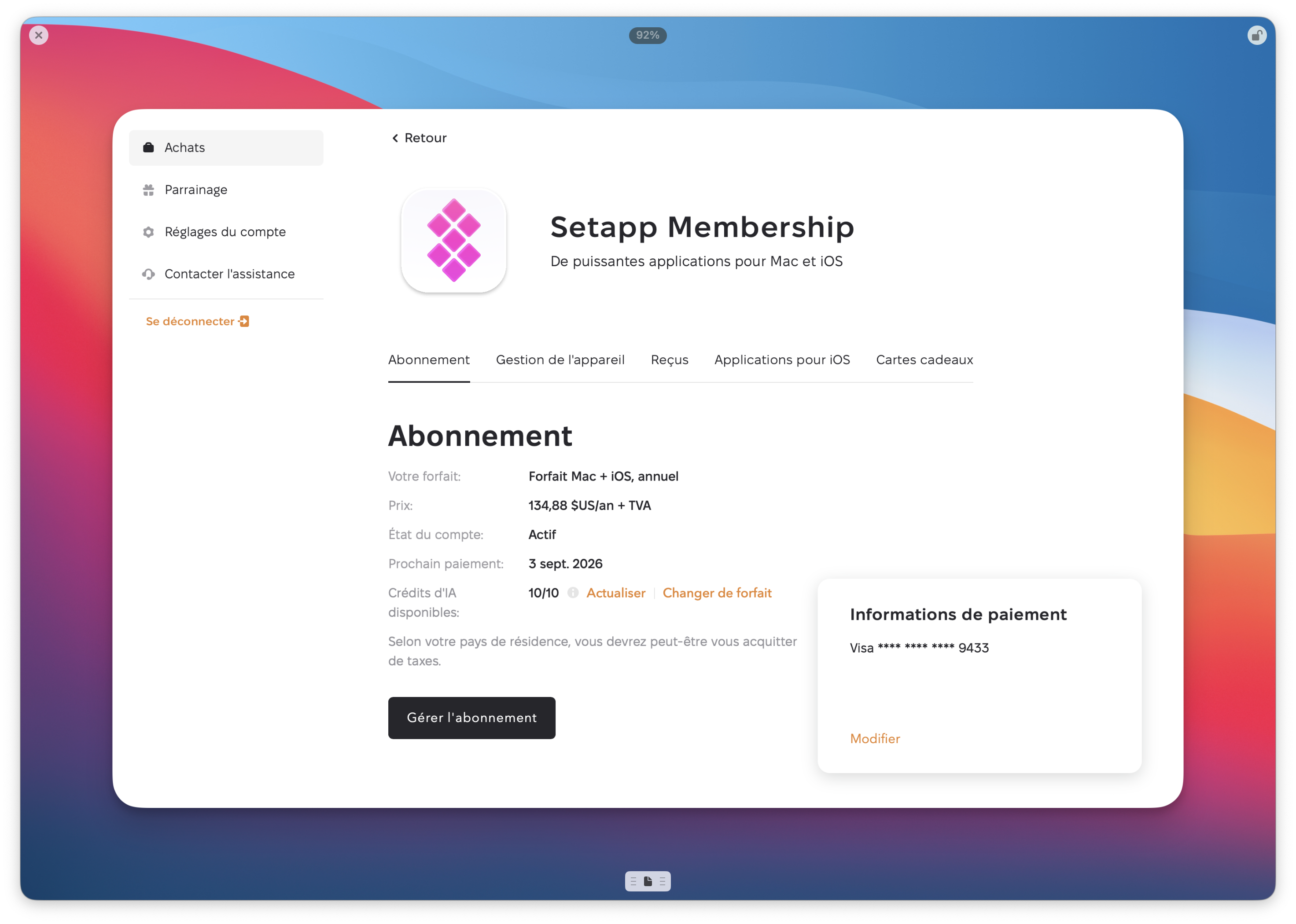 L’écran montre la page Setapp Membership avec l’onglet Abonnement sélectionné, affichant un forfait Mac + iOS annuel actif, le prix, la date du prochain paiement et les crédits d’IA disponibles. Il affiche aussi le bouton Gérer l’abonnement et le panneau Informations de paiement avec une carte Visa masquée et l’option Modifier.