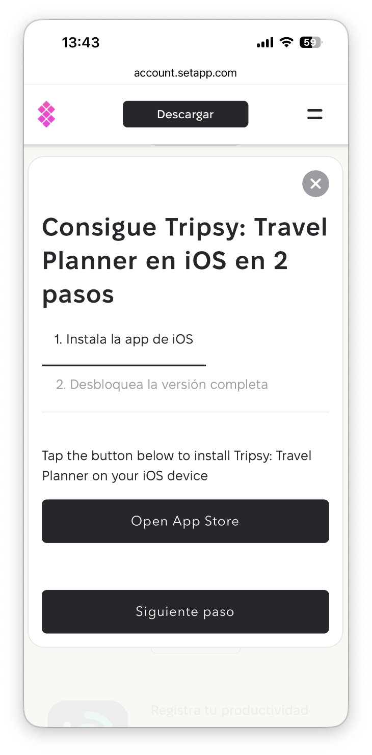La captura muestra una ventana modal titulada Consigue Tripsy: Travel Planner en iOS en 2 pasos con el paso 1 Instala la app de iOS seleccionado y los botones Open App Store y Siguiente paso.
