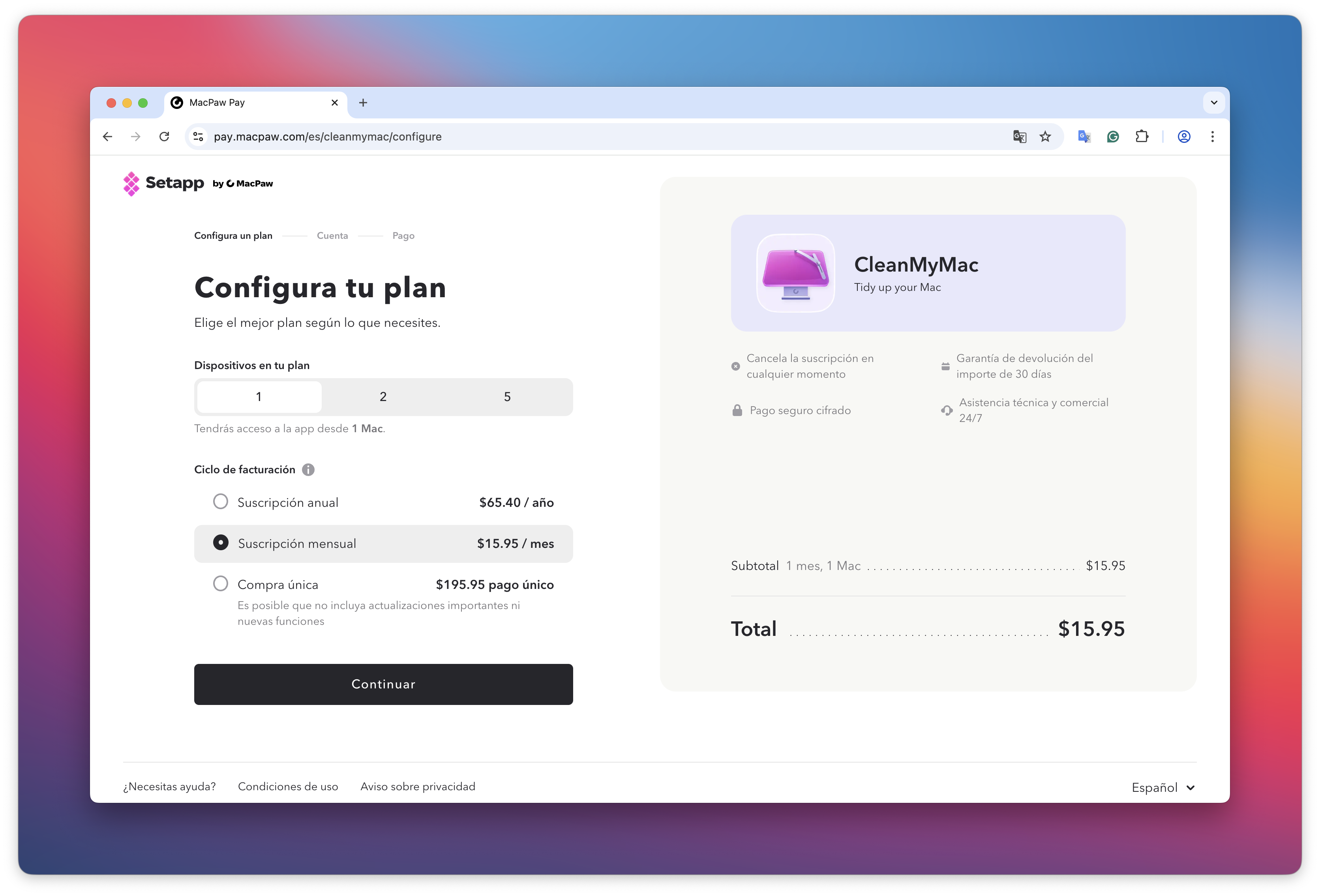 La captura muestra la página Configura tu plan de Setapp con 1 dispositivo seleccionado, la opción Suscripción mensual por $15.95 / mes activada y el botón Continuar debajo.